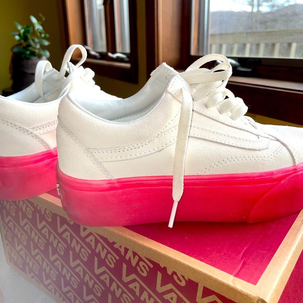 Vans Women's White and Pink Sneakers